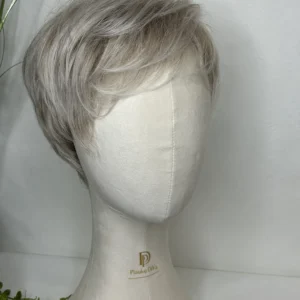 Trumpas perukas PIXI Ace Blond