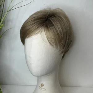 Trumpas perukas PIXI Y8