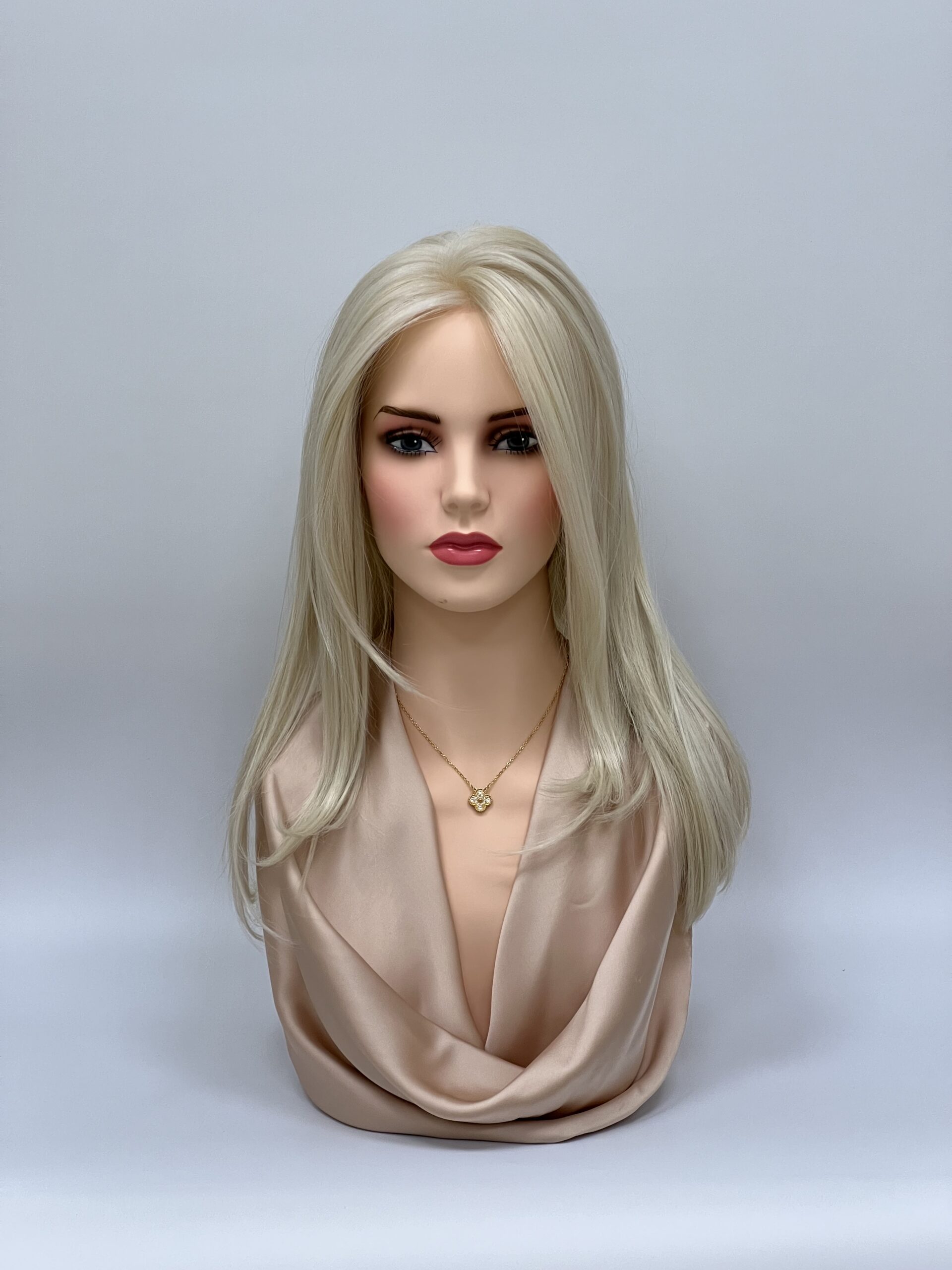 GLOWFIBER perukas Platininė blondinė 50cm