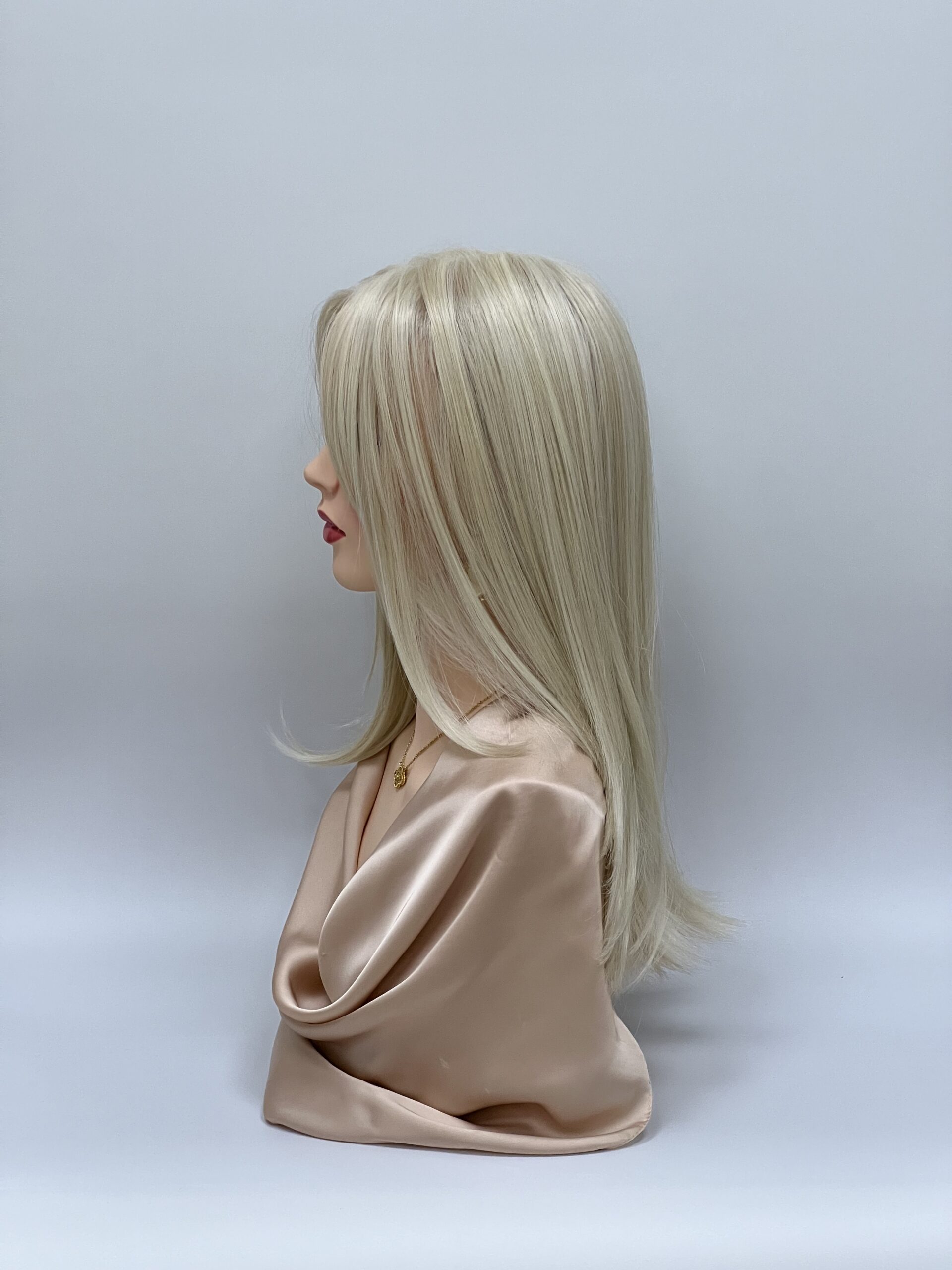 GLOWFIBER perukas Platininė blondinė 50cm - Image 2