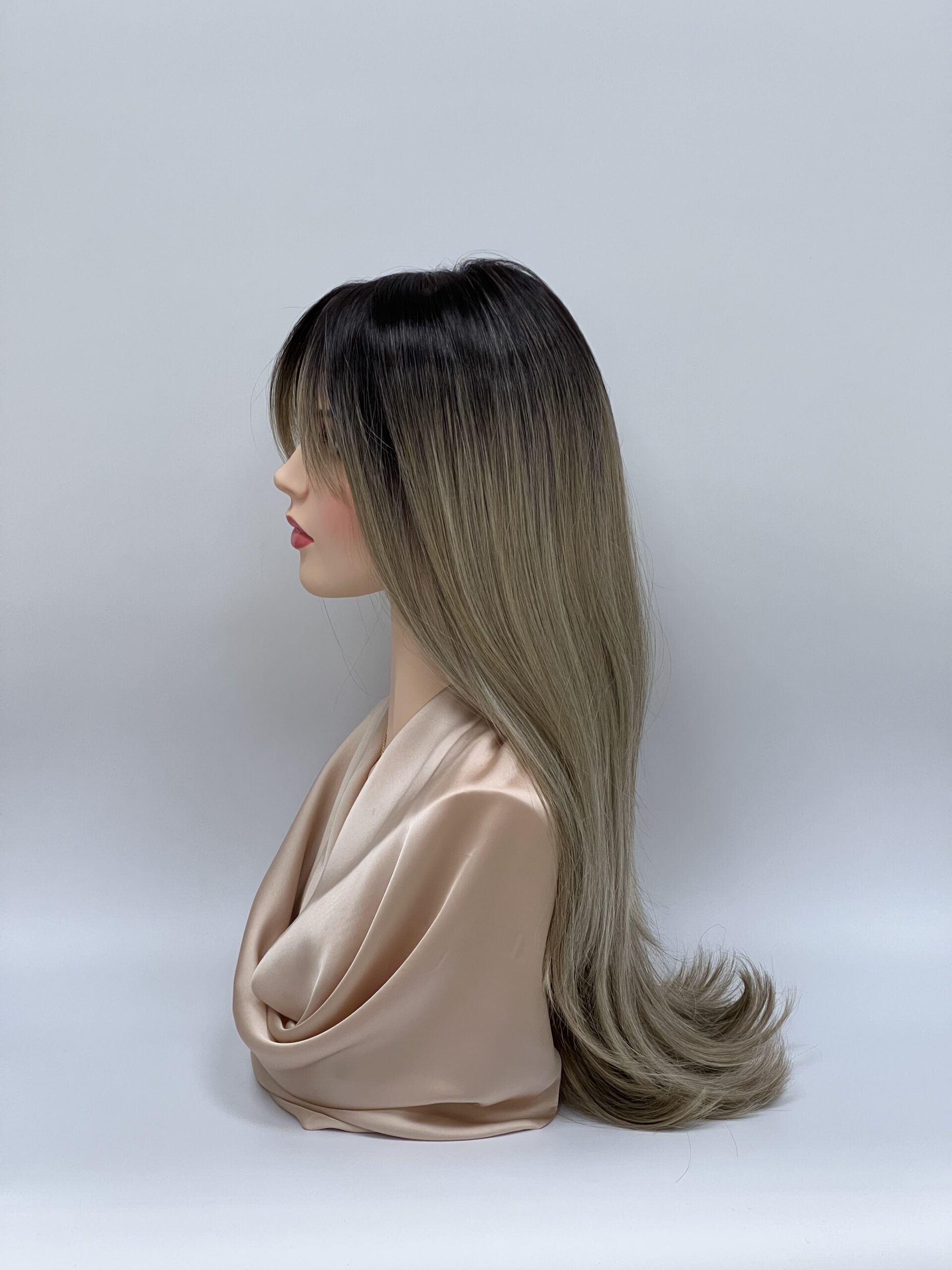 GLOWFIBER perukas Pelenų blondinė ombre 65cm - Image 3