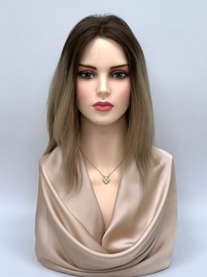 Natūralių plaukų perukas Peleninė blondinė ombre